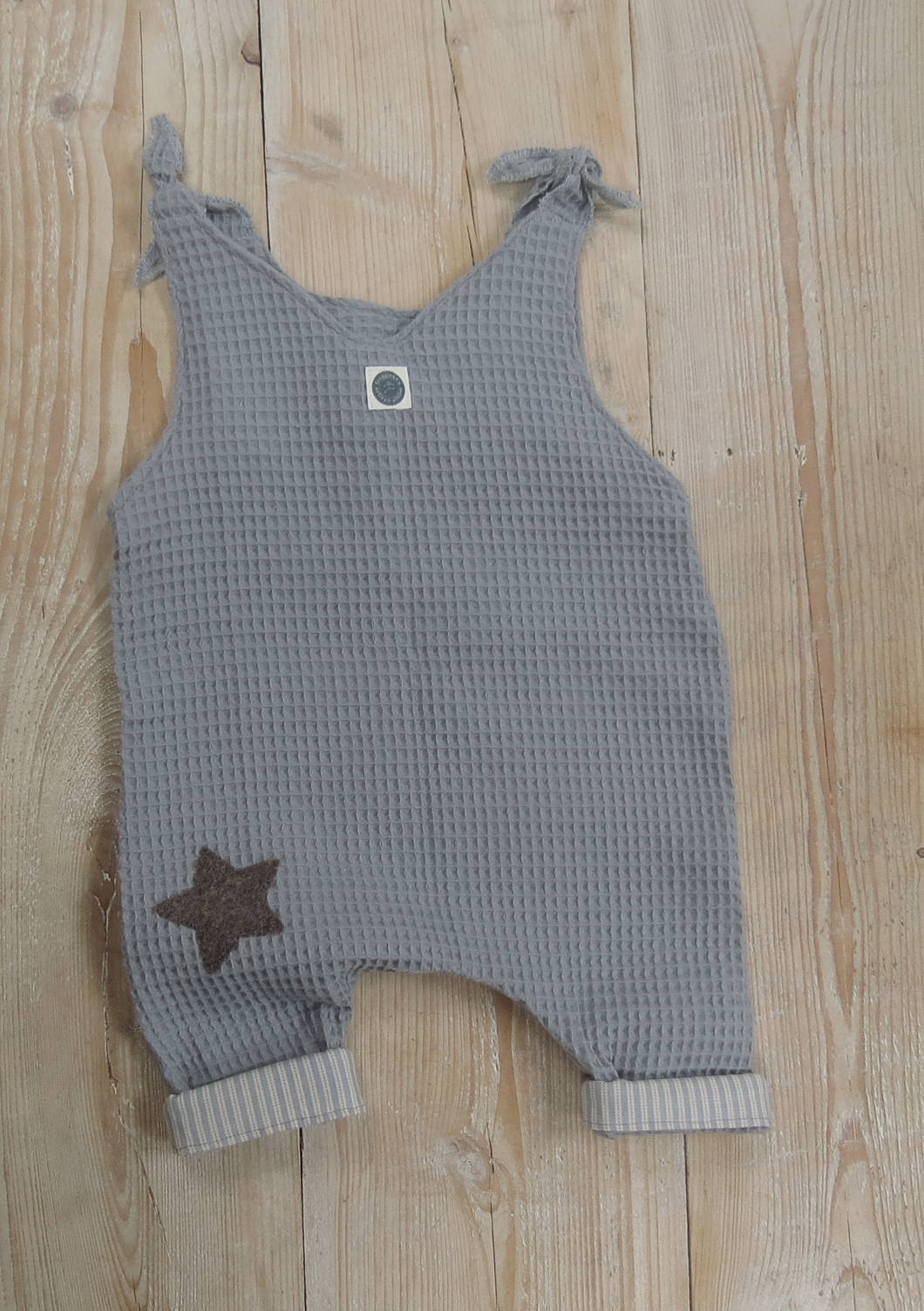 Grow With Me Baby Dungarees in OEKO TEX Waffle with Baby Donkey Felt Star